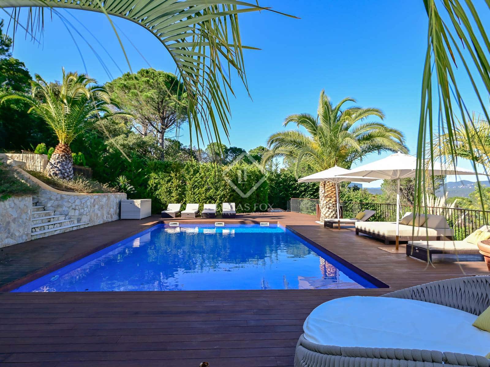 5 bedroom Villa for sale in Santa Cristina d'Aro with pool garage - € 2,500,000 (Ref: 8806542)