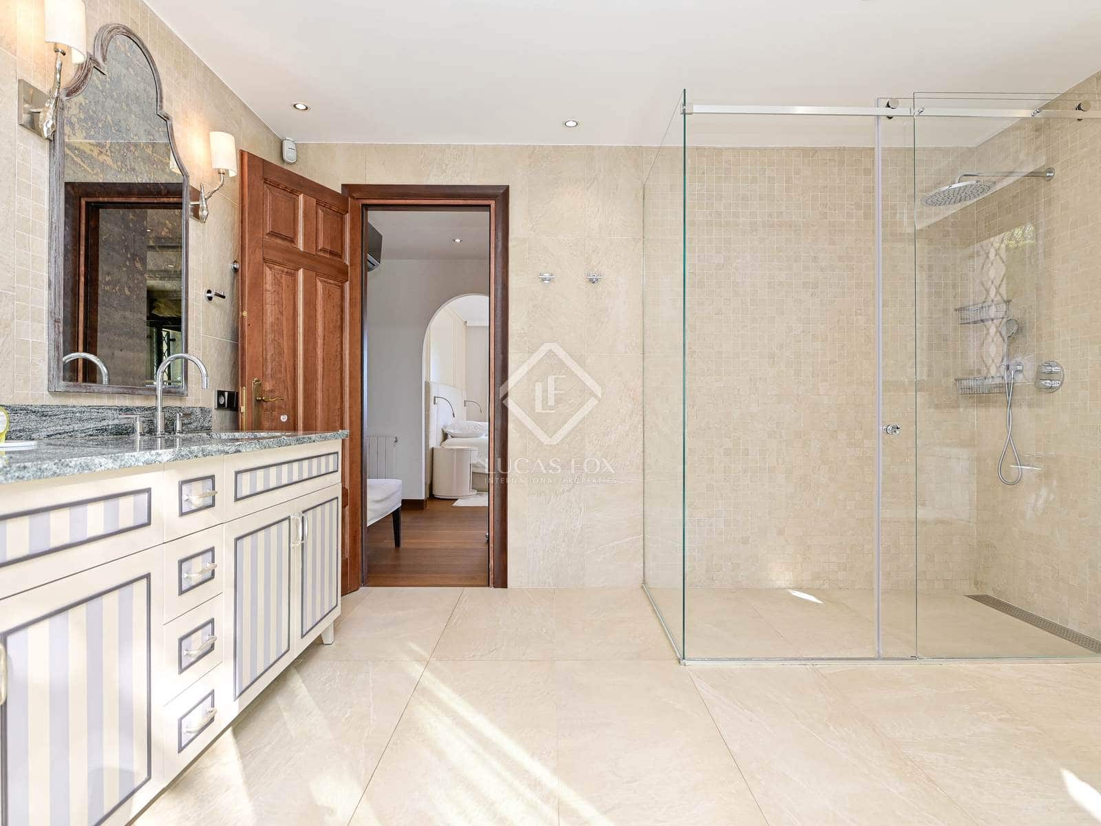 5 bedroom Villa for sale in Santa Cristina d'Aro with pool garage - € 2,500,000 (Ref: 8806542)