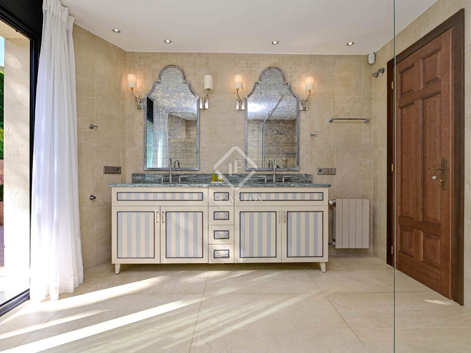 5 bedroom Villa for sale in Santa Cristina d'Aro with pool garage - € 2,500,000 (Ref: 8806542)