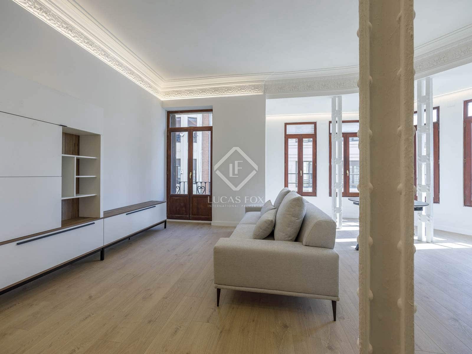 4 makuuhuone Huoneisto vuokrattavana paikassa Valencia kaupunki - 2 600 € (Ref: 8806544)