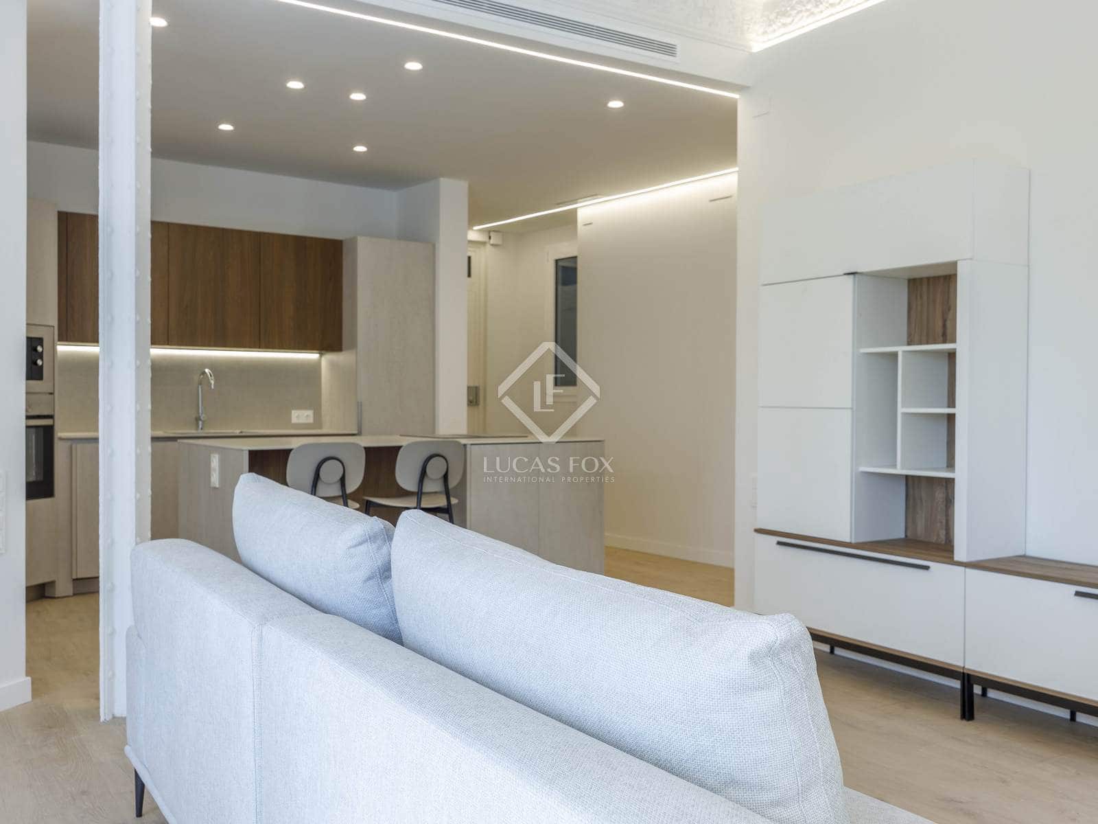 4 makuuhuone Huoneisto vuokrattavana paikassa Valencia kaupunki - 2 600 € (Ref: 8806544)