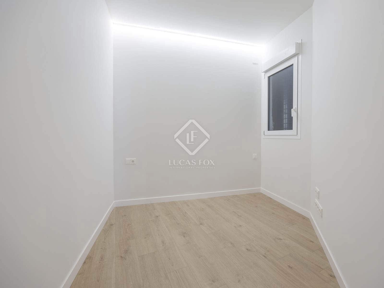 4 makuuhuone Huoneisto vuokrattavana paikassa Valencia kaupunki - 2 600 € (Ref: 8806544)