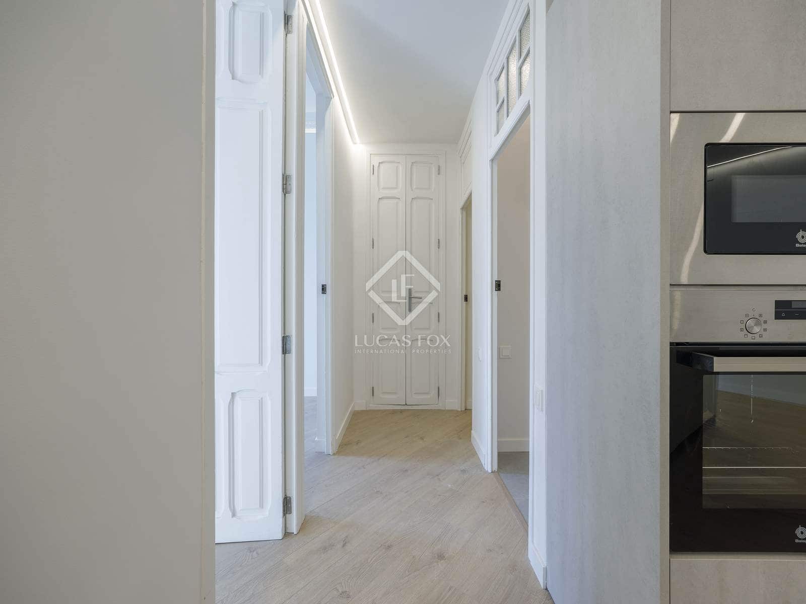 4 makuuhuone Huoneisto vuokrattavana paikassa Valencia kaupunki - 2 600 € (Ref: 8806544)