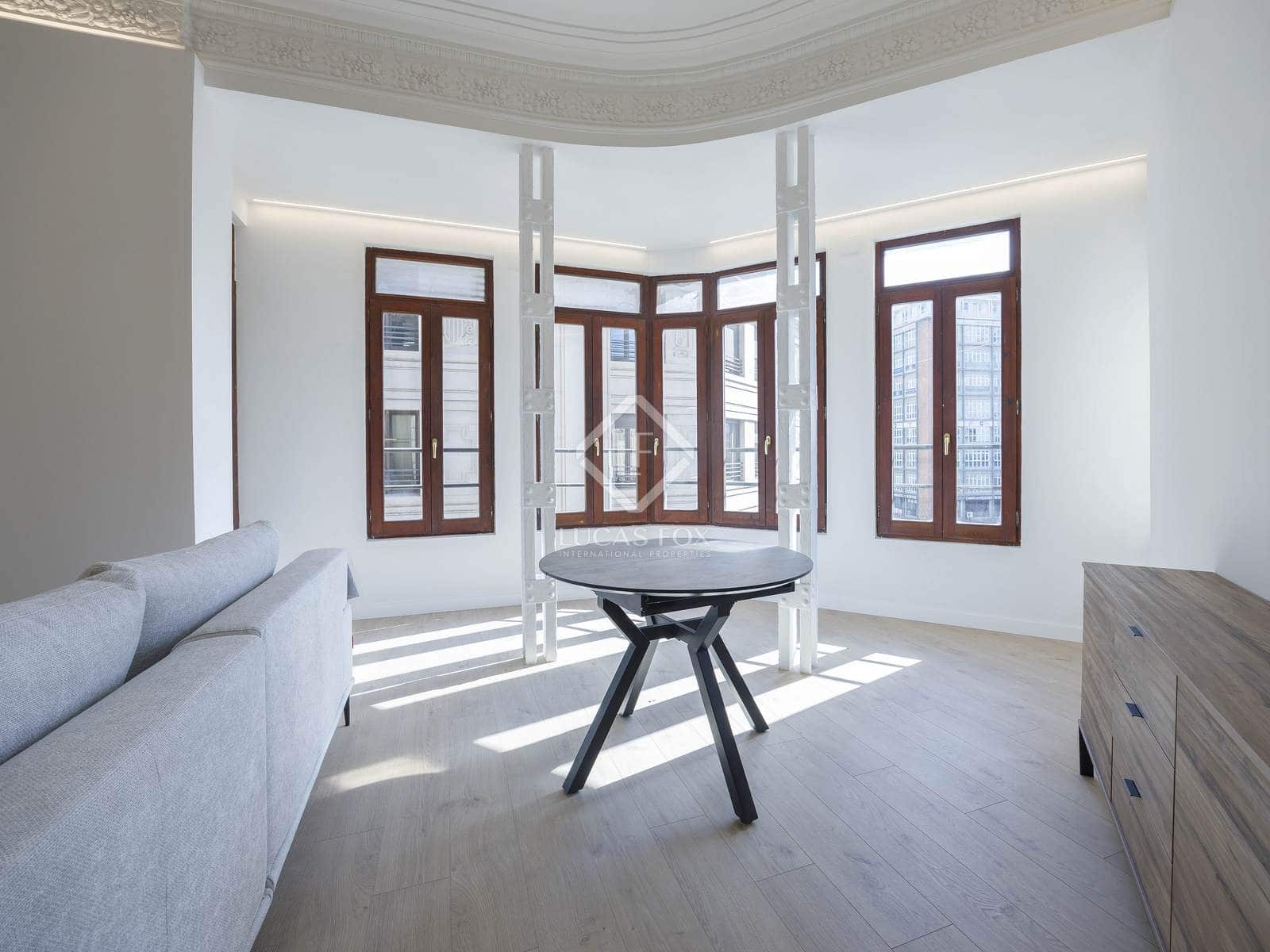 4 makuuhuone Huoneisto vuokrattavana paikassa Valencia kaupunki - 2 600 € (Ref: 8806544)