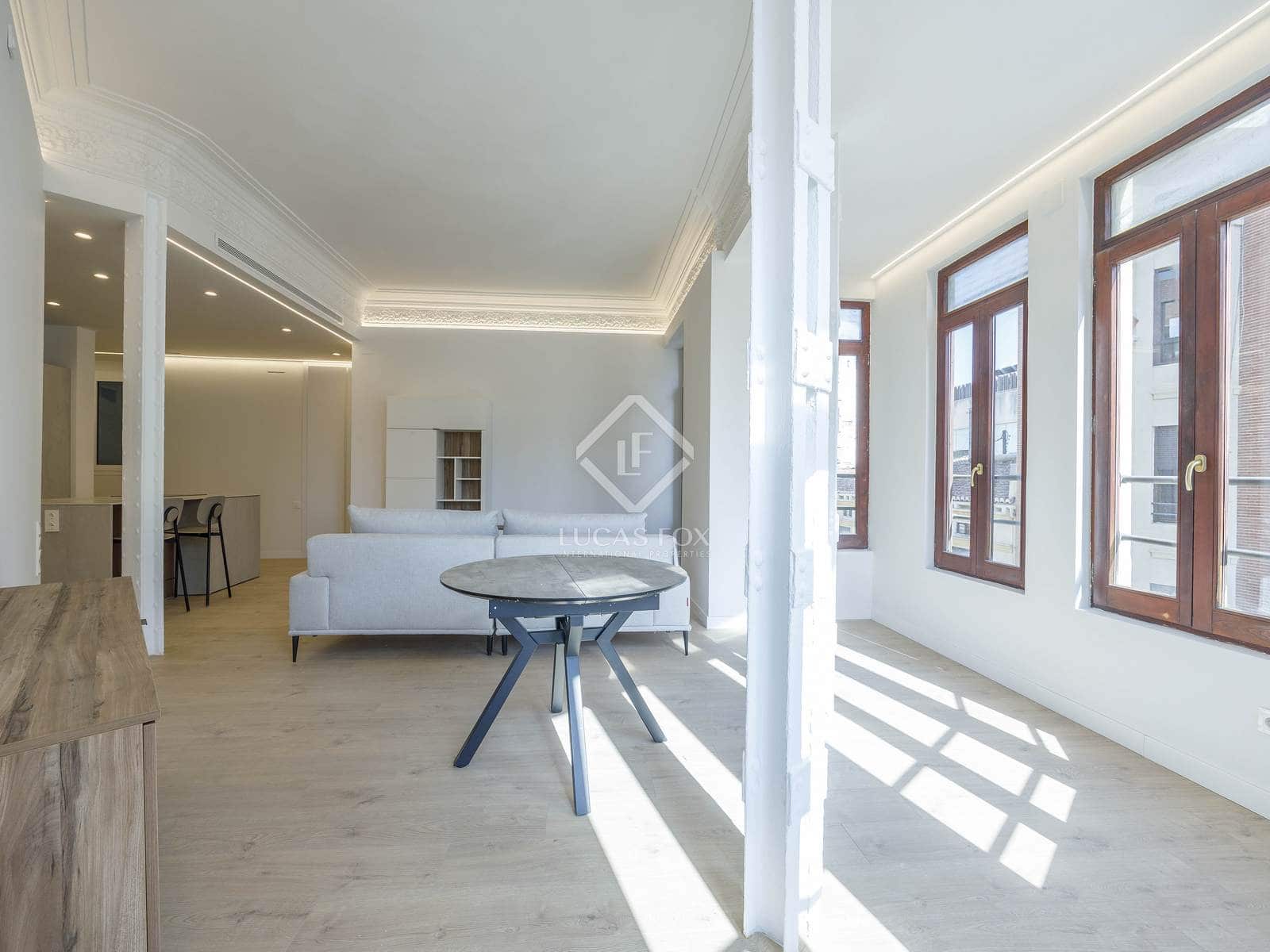 4 makuuhuone Huoneisto vuokrattavana paikassa Valencia kaupunki - 2 600 € (Ref: 8806544)