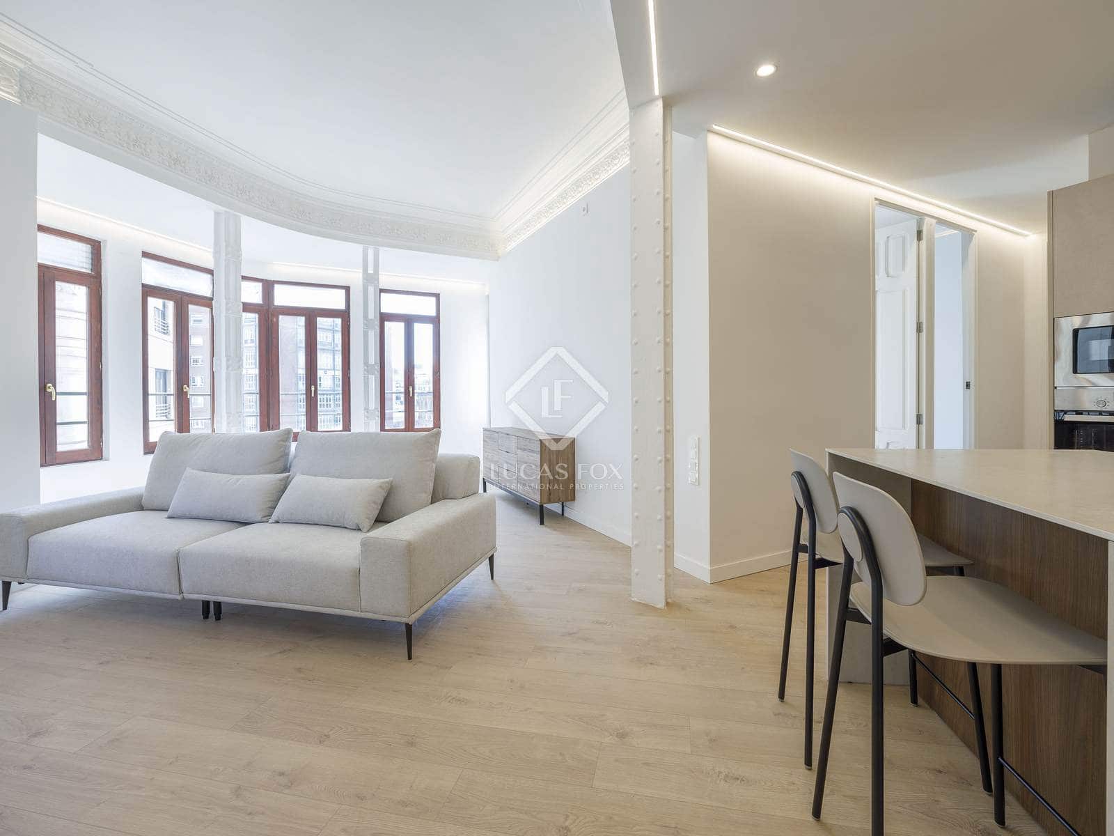 4 makuuhuone Huoneisto vuokrattavana paikassa Valencia kaupunki - 2 600 € (Ref: 8806544)