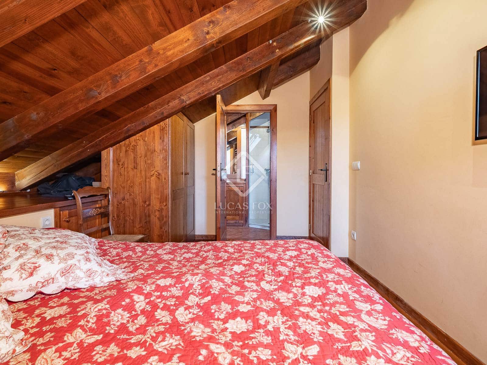 4 soveværelse Villa til salg i Fontanals de Cerdanya med garage - € 750.000 (Ref: 8807168)