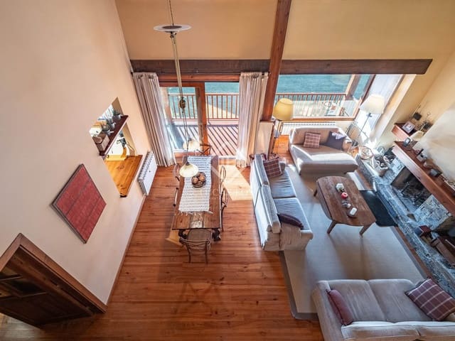 4 Zimmer Villa zu verkaufen in Fontanals de Cerdanya mit Garage - 750.000 € (Ref: 8807168)