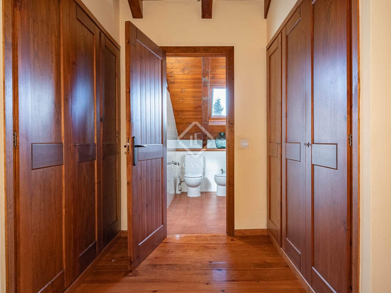 4 soveværelse Villa til salg i Fontanals de Cerdanya med garage - € 750.000 (Ref: 8807168)