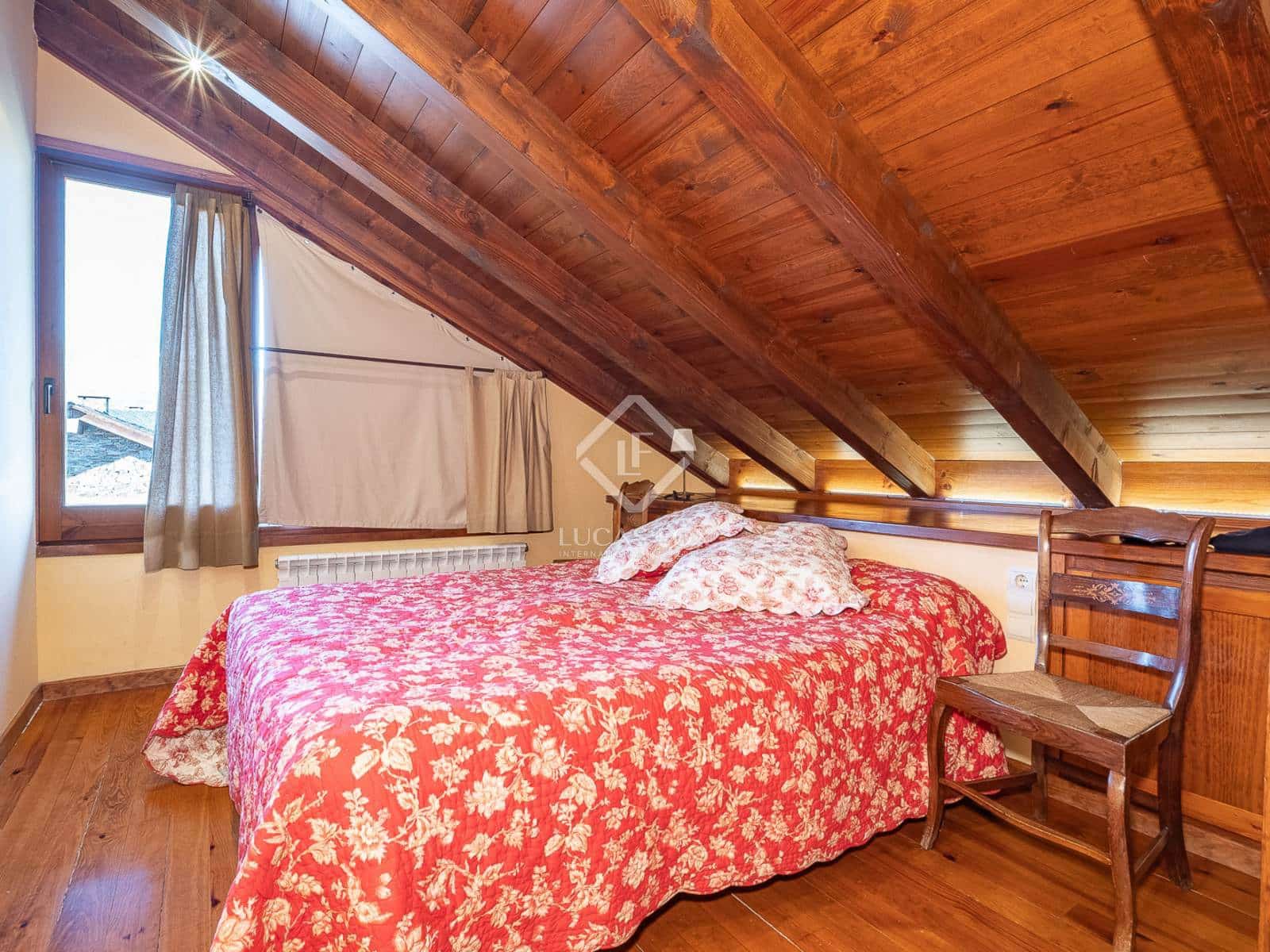 4 soveværelse Villa til salg i Fontanals de Cerdanya med garage - € 750.000 (Ref: 8807168)