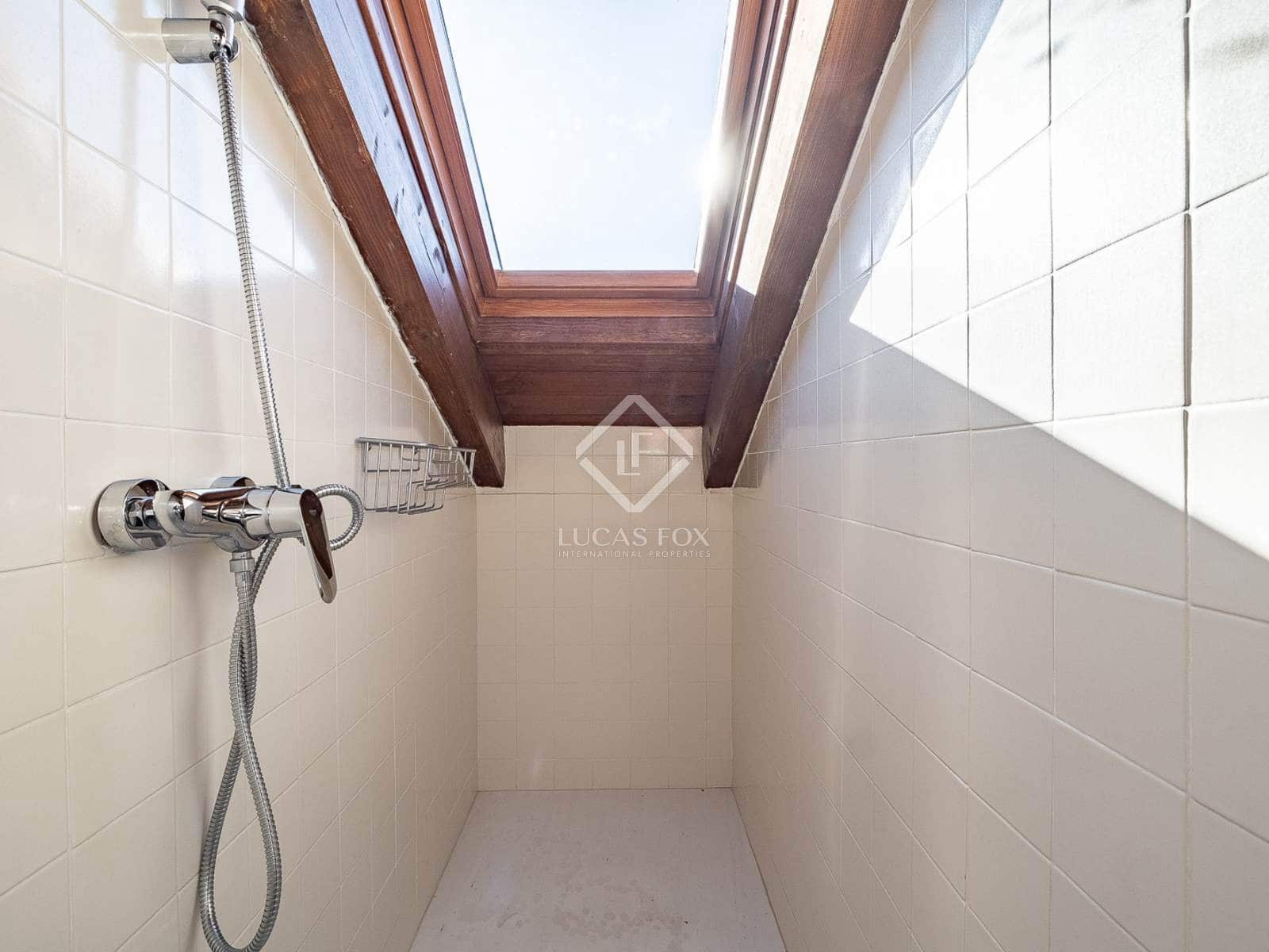 4 soveværelse Villa til salg i Fontanals de Cerdanya med garage - € 750.000 (Ref: 8807168)