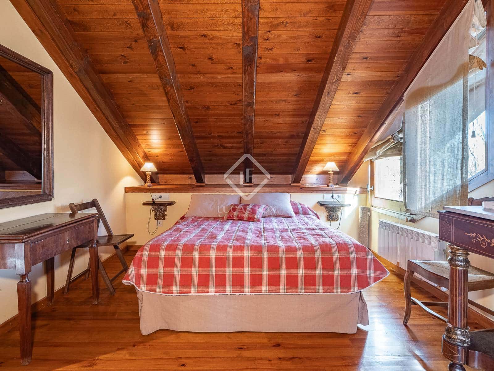 4 soveværelse Villa til salg i Fontanals de Cerdanya med garage - € 750.000 (Ref: 8807168)