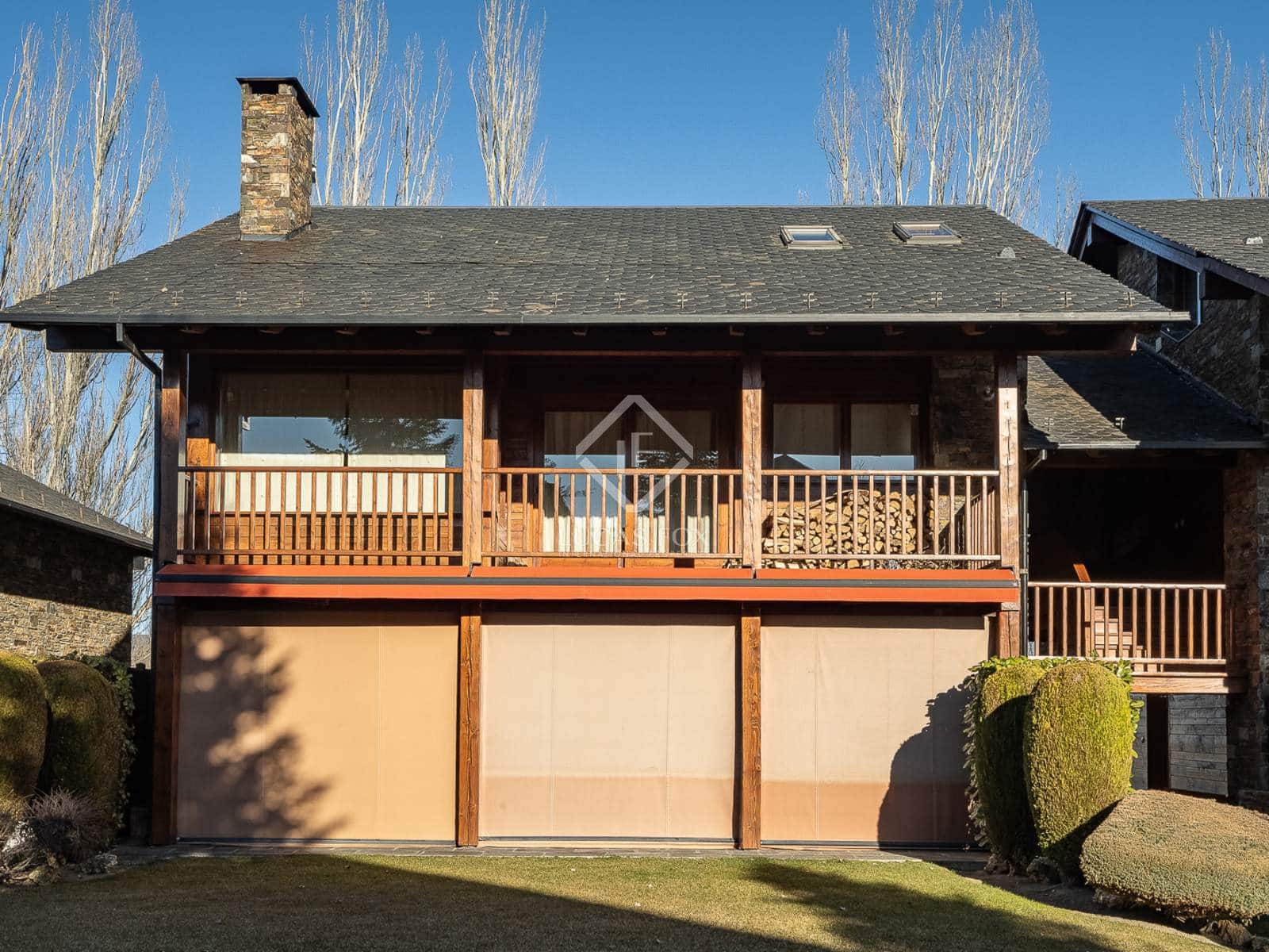 4 soveværelse Villa til salg i Fontanals de Cerdanya med garage - € 750.000 (Ref: 8807168)