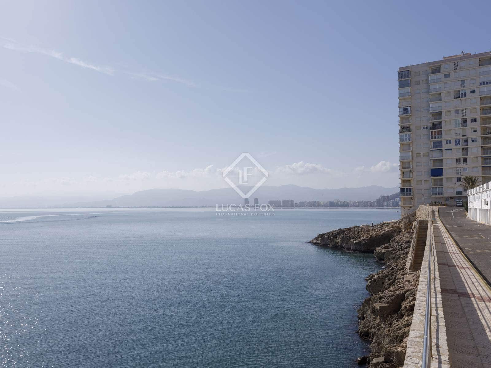 2 soveværelse Lejlighed til salg i Faro de Cullera med swimmingpool - € 300.000 (Ref: 8807179)