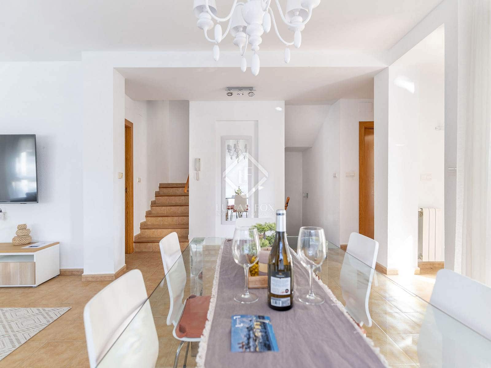 3 bedroom Villa for sale in Altea with pool garage - € 749,000 (Ref: 8807470)