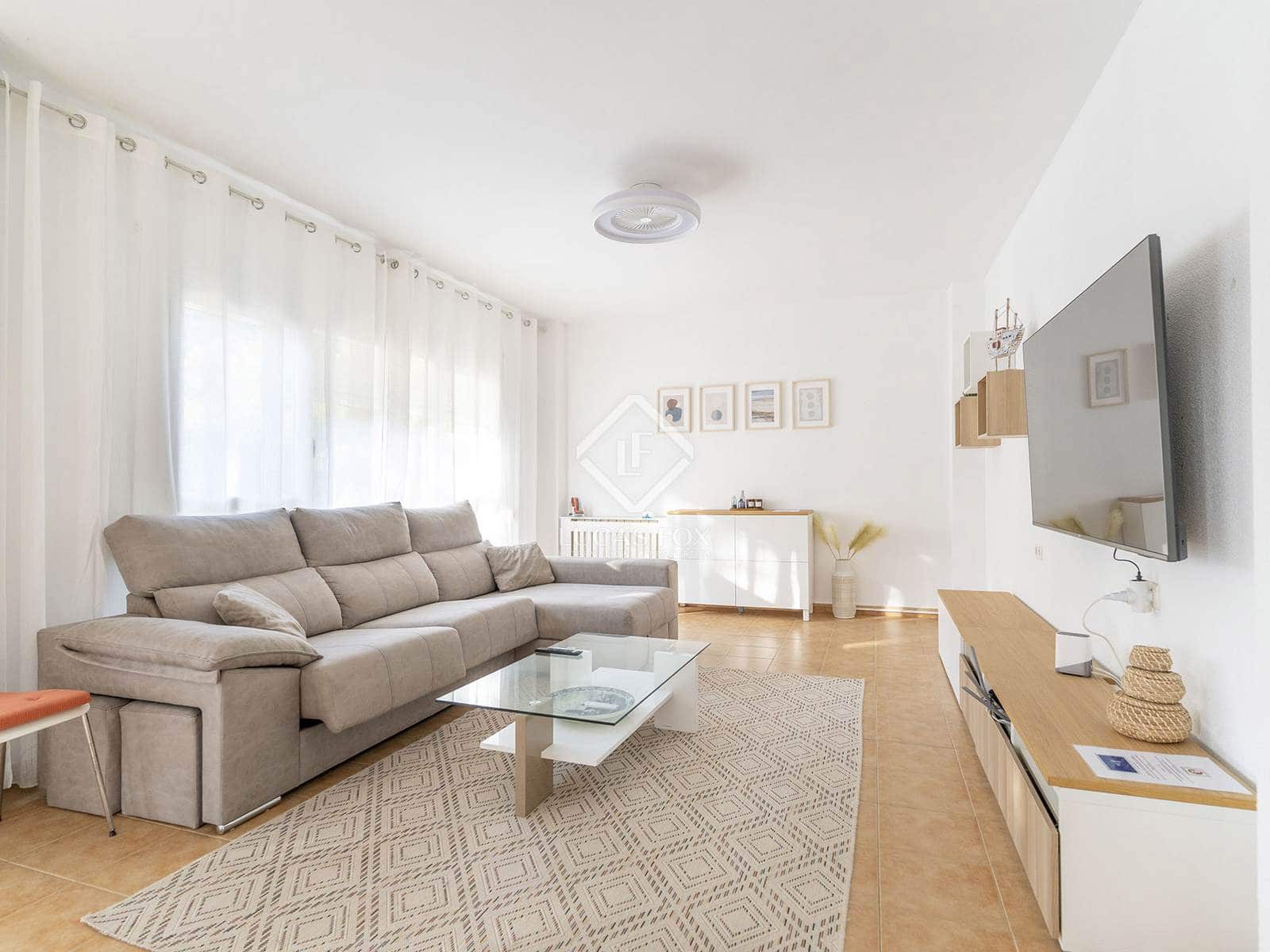 3 bedroom Villa for sale in Altea with pool garage - € 749,000 (Ref: 8807470)