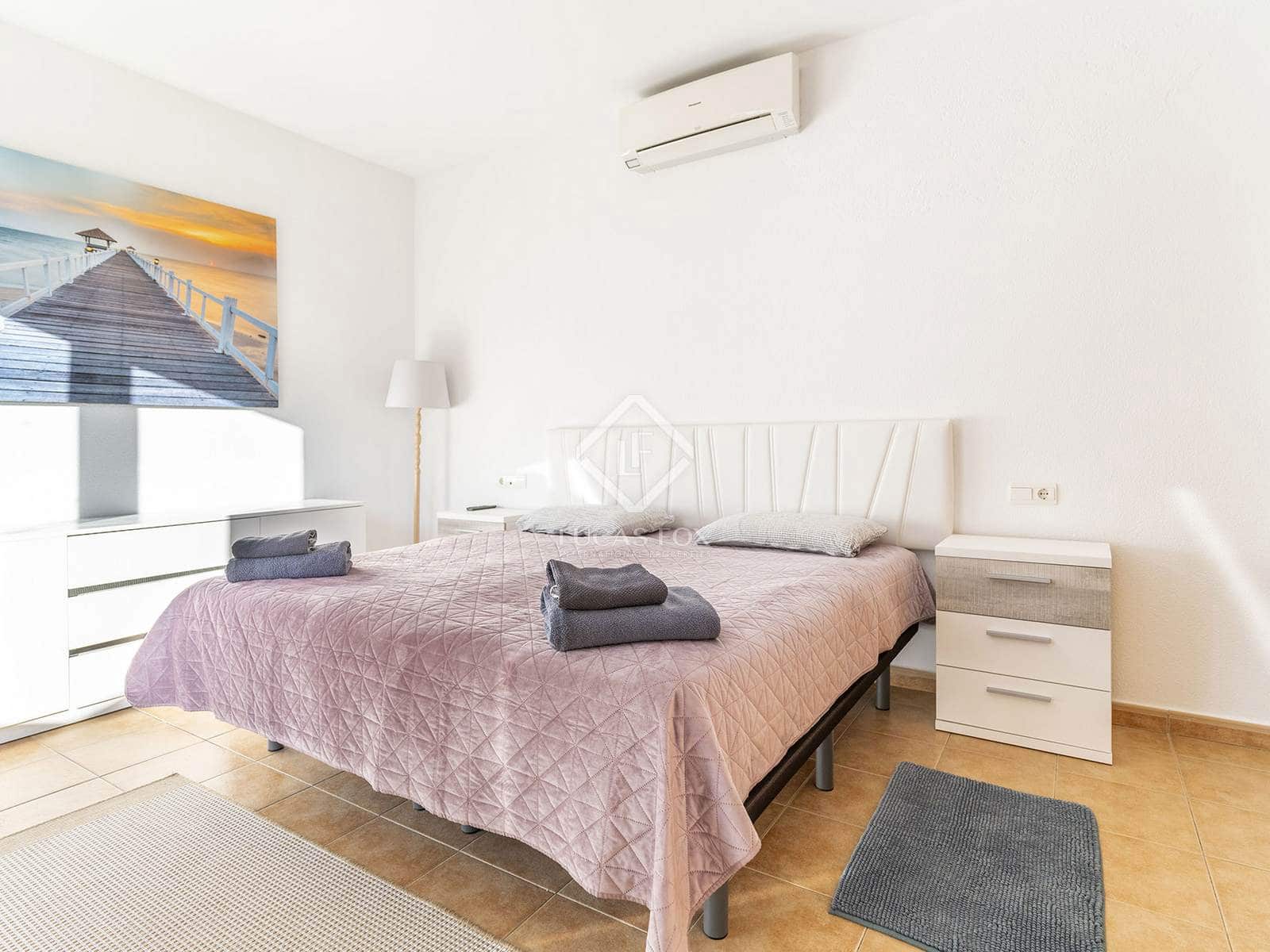 3 bedroom Villa for sale in Altea with pool garage - € 749,000 (Ref: 8807470)