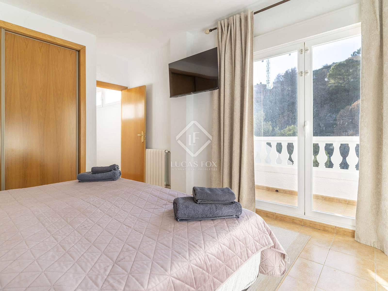 3 bedroom Villa for sale in Altea with pool garage - € 749,000 (Ref: 8807470)