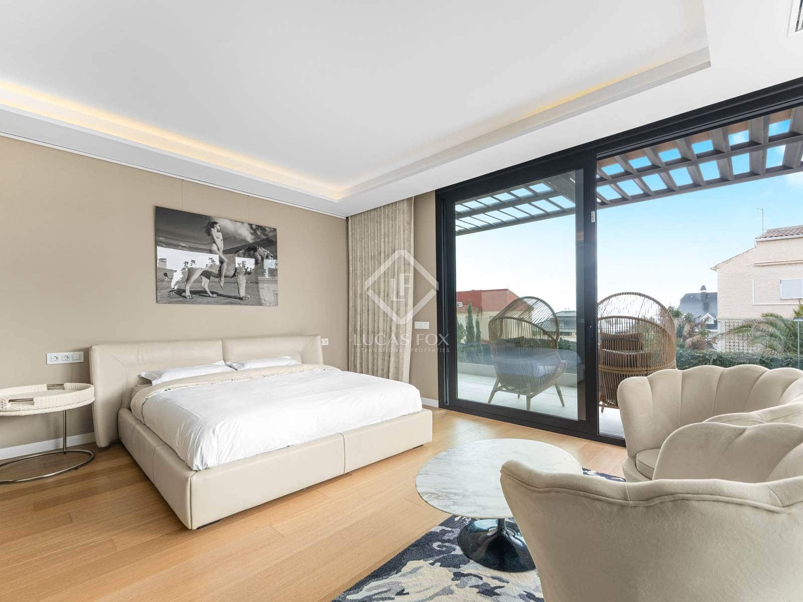 4 slaapkamer Villa te koop in Alicante stad met garage - € 3.150.000 (Ref: 8810384)