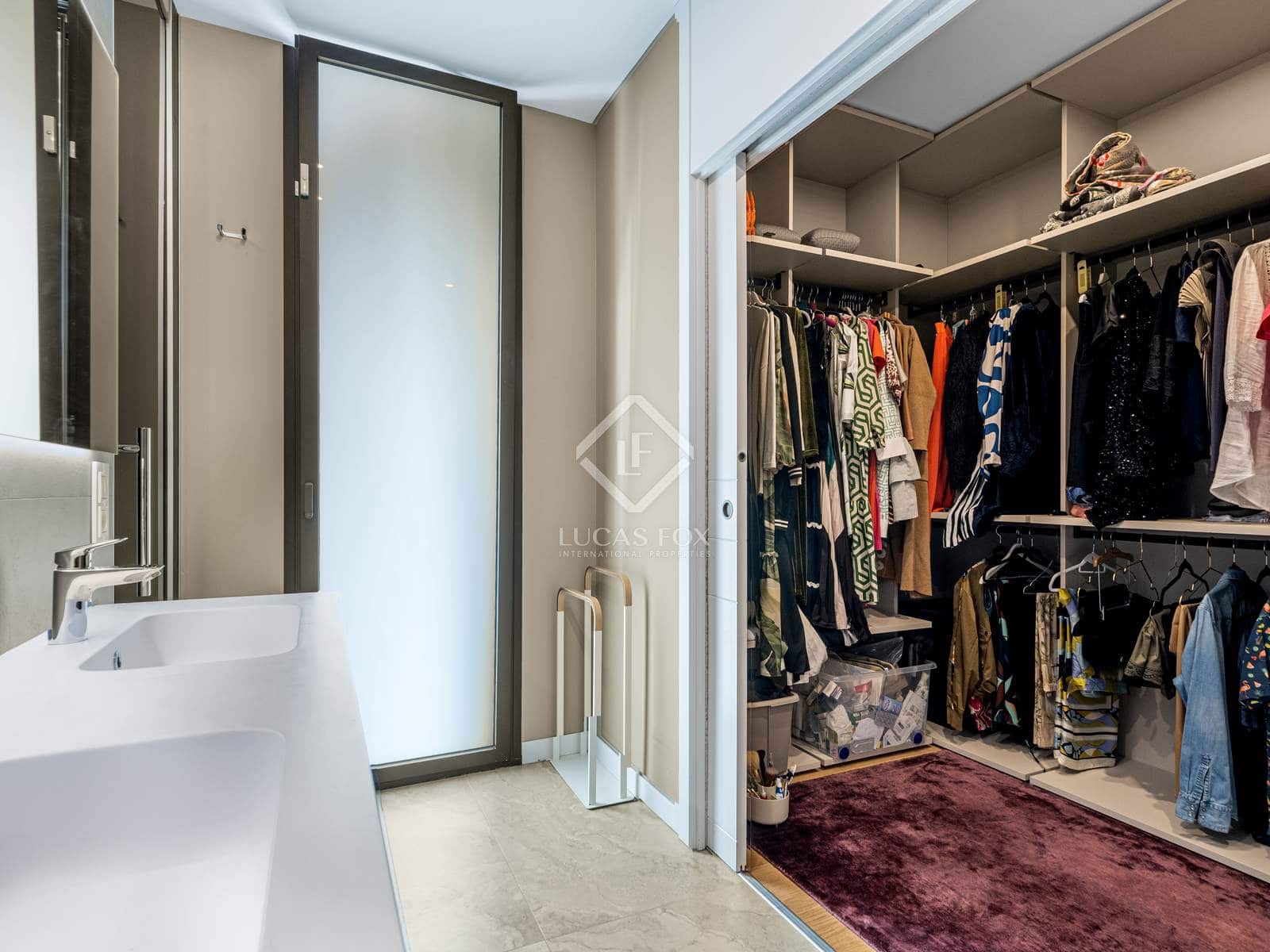 4 slaapkamer Villa te koop in Alicante stad met garage - € 3.150.000 (Ref: 8810384)