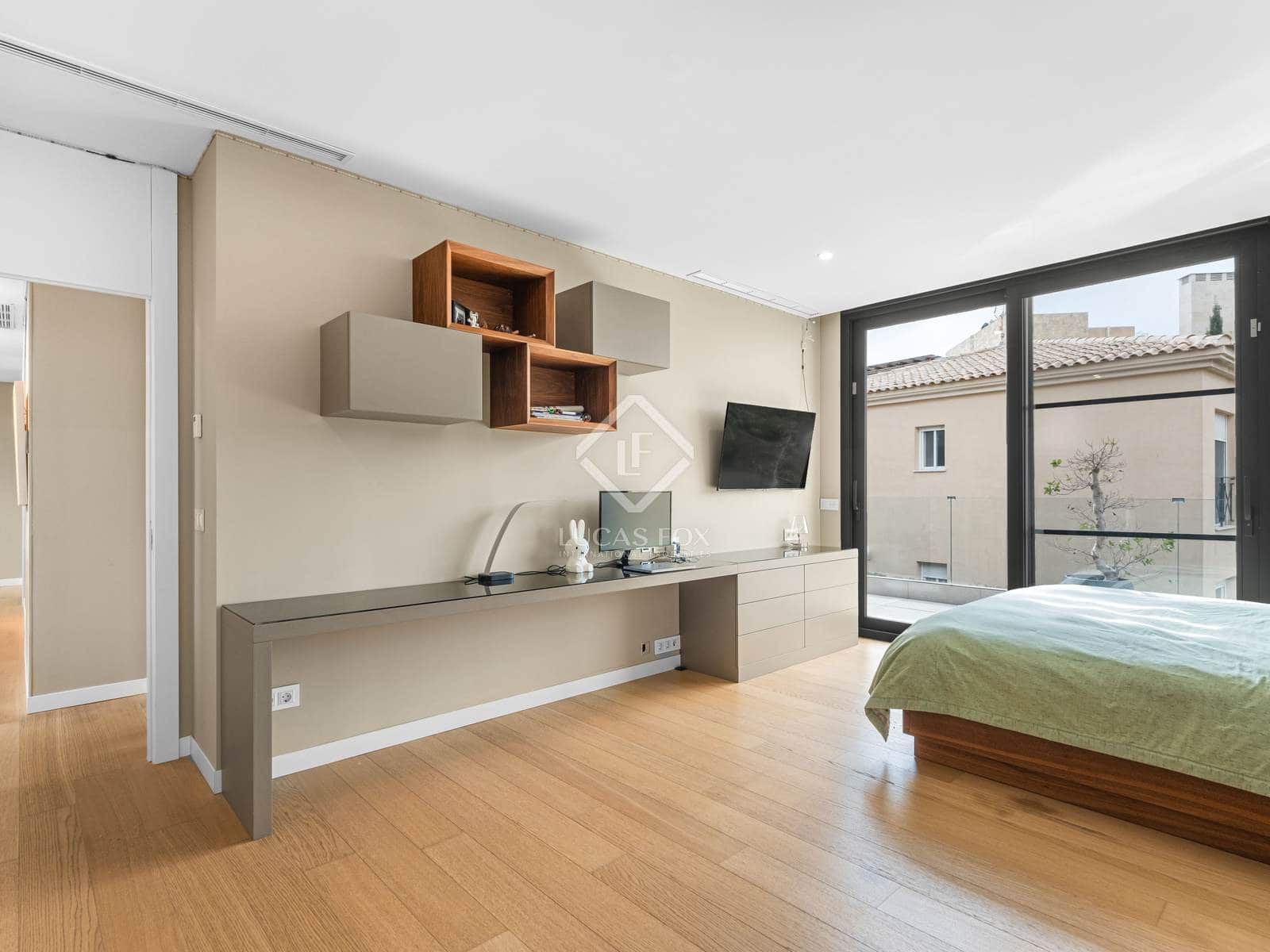 4 slaapkamer Villa te koop in Alicante stad met garage - € 3.150.000 (Ref: 8810384)