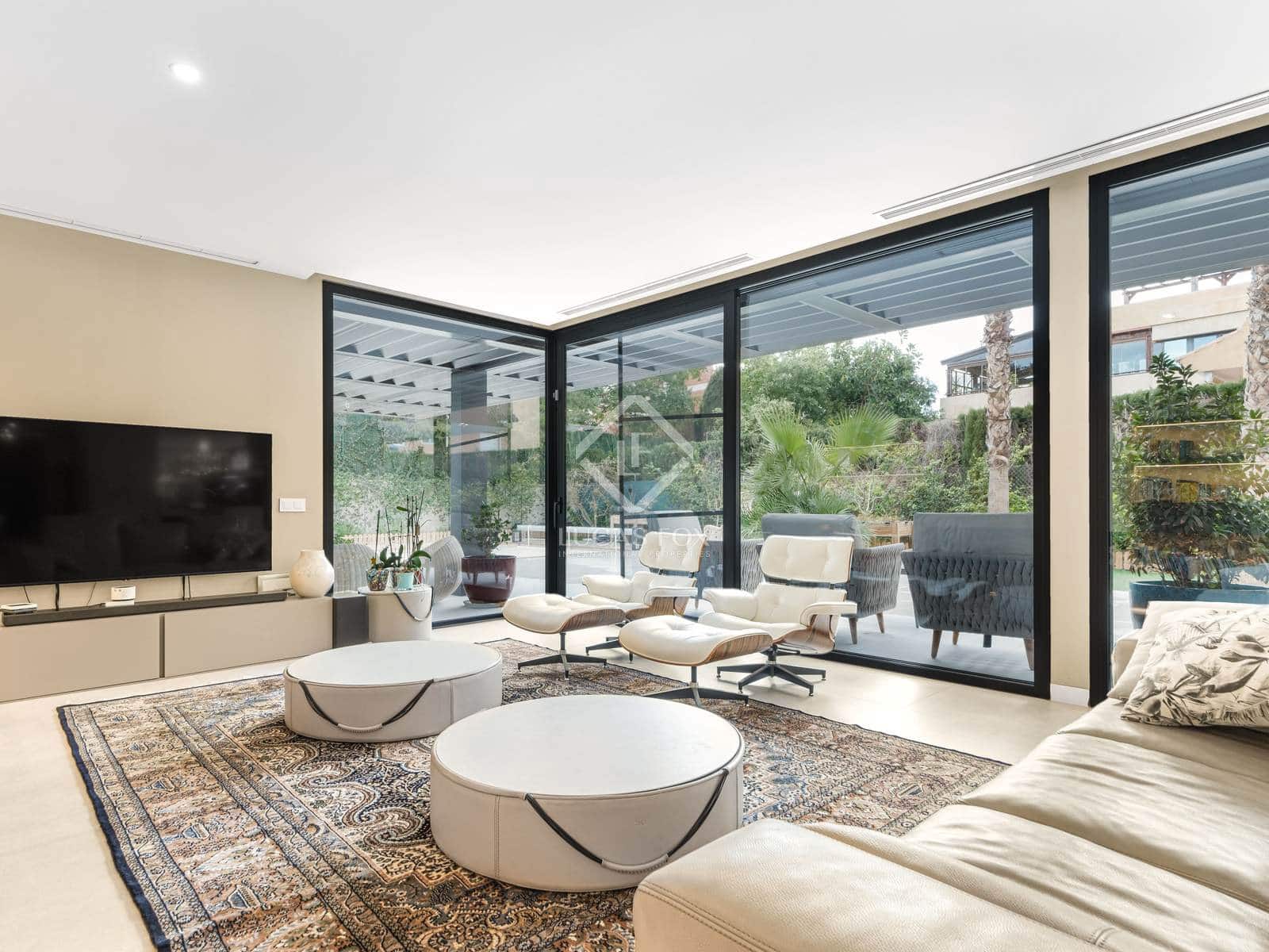 4 slaapkamer Villa te koop in Alicante stad met garage - € 3.150.000 (Ref: 8810384)