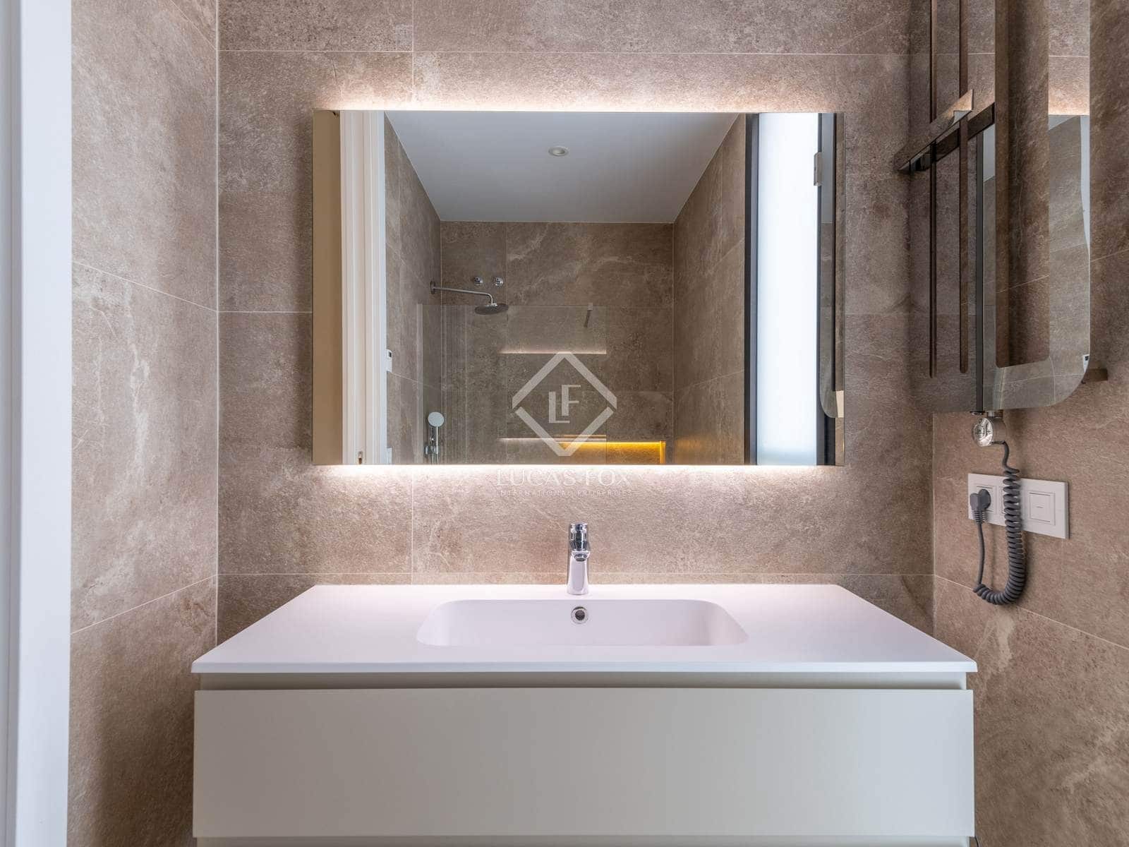 4 slaapkamer Villa te koop in Alicante stad met garage - € 3.150.000 (Ref: 8810384)