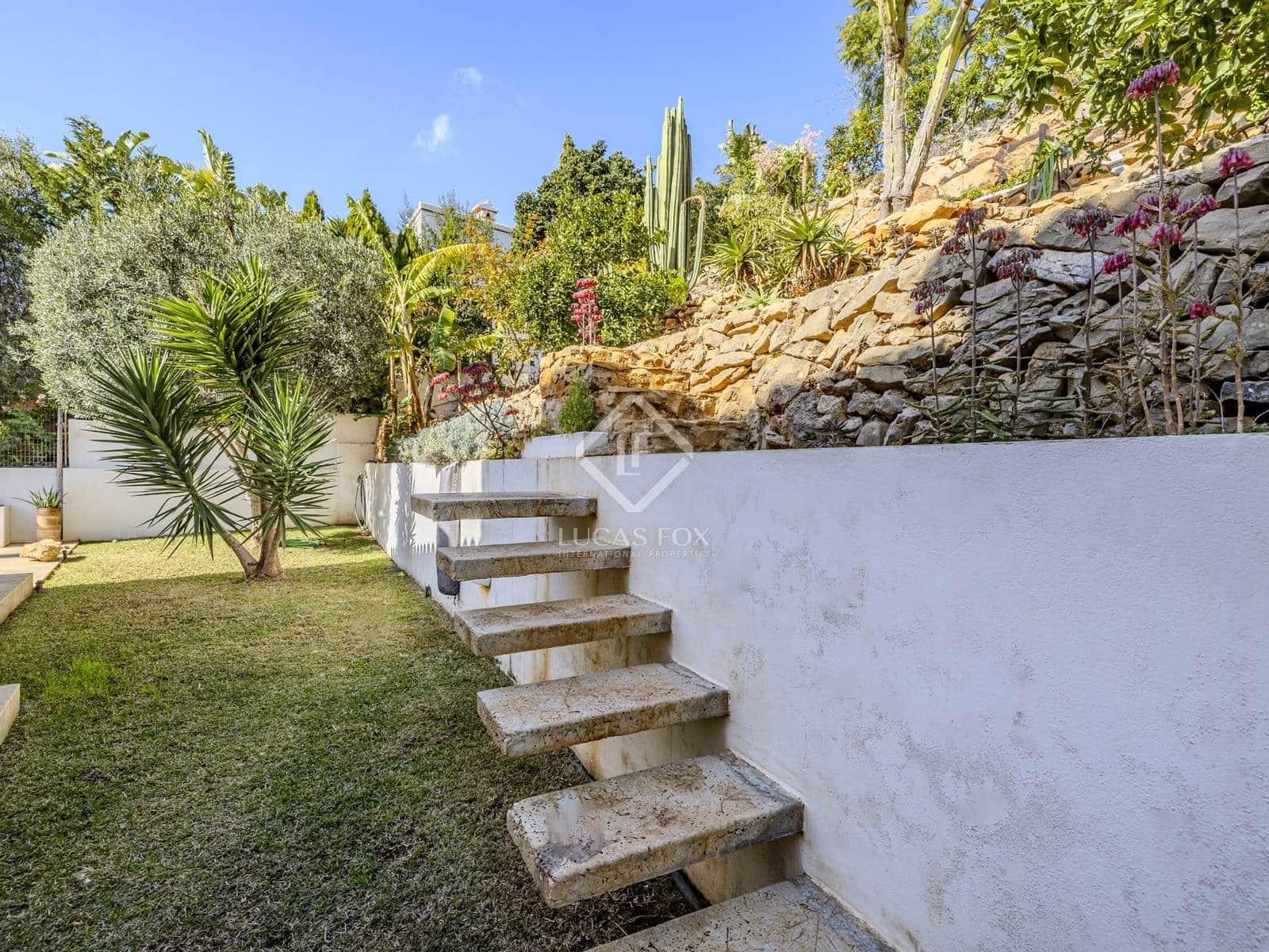 3 bedroom Villa for sale in Javea / Xabia with pool garage - € 845,000 (Ref: 8810386)