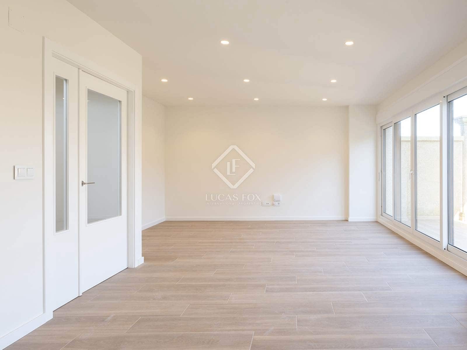 4 soveværelse Villa til salg i Sanxenxo med swimmingpool garage - € 500.000 (Ref: 8810406)