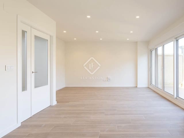 4 Zimmer Villa zu verkaufen in Sanxenxo mit Pool Garage - 500.000 € (Ref: 8810406)