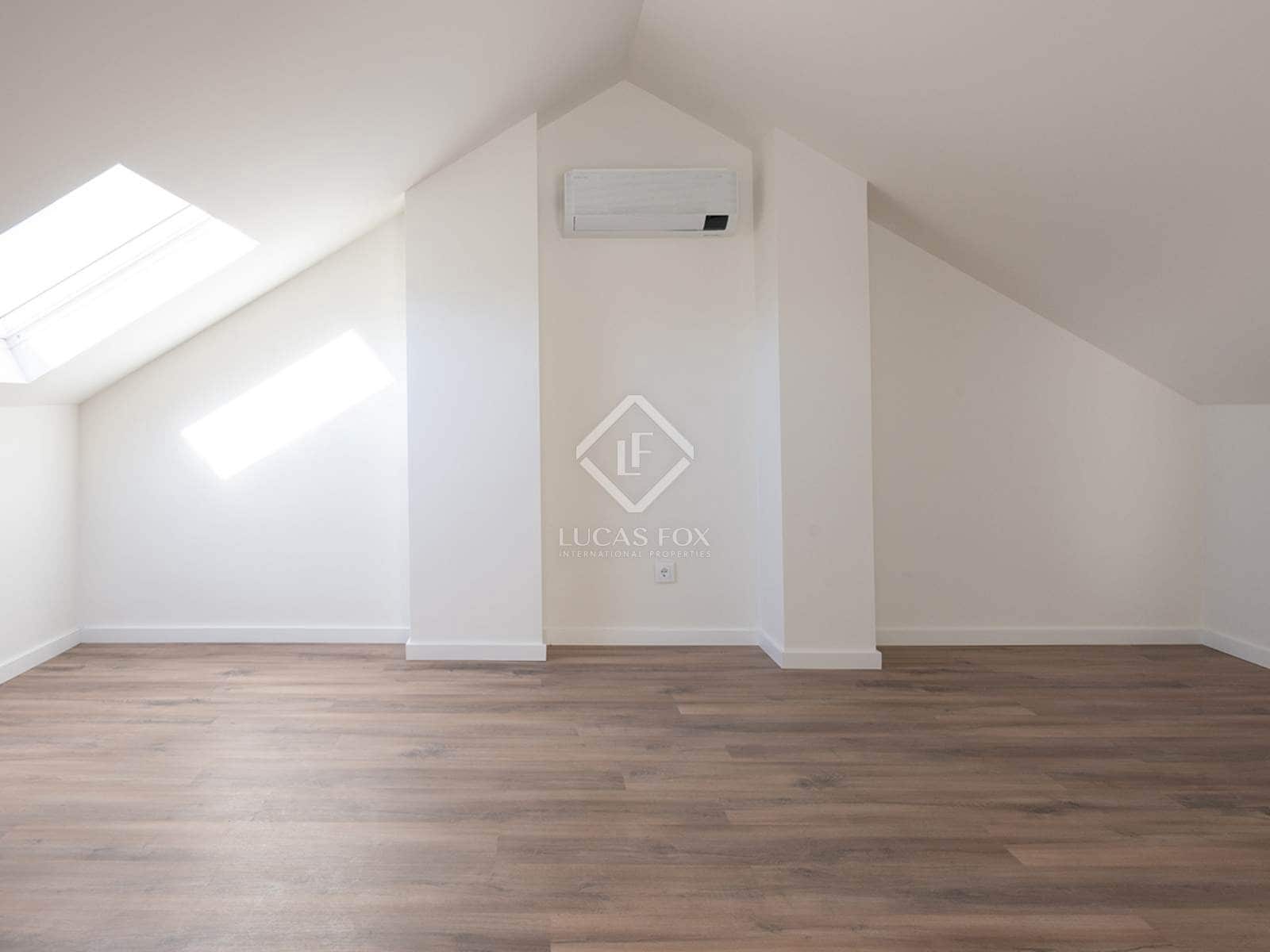 4 soveværelse Villa til salg i Sanxenxo med garage - € 340.000 (Ref: 8810413)