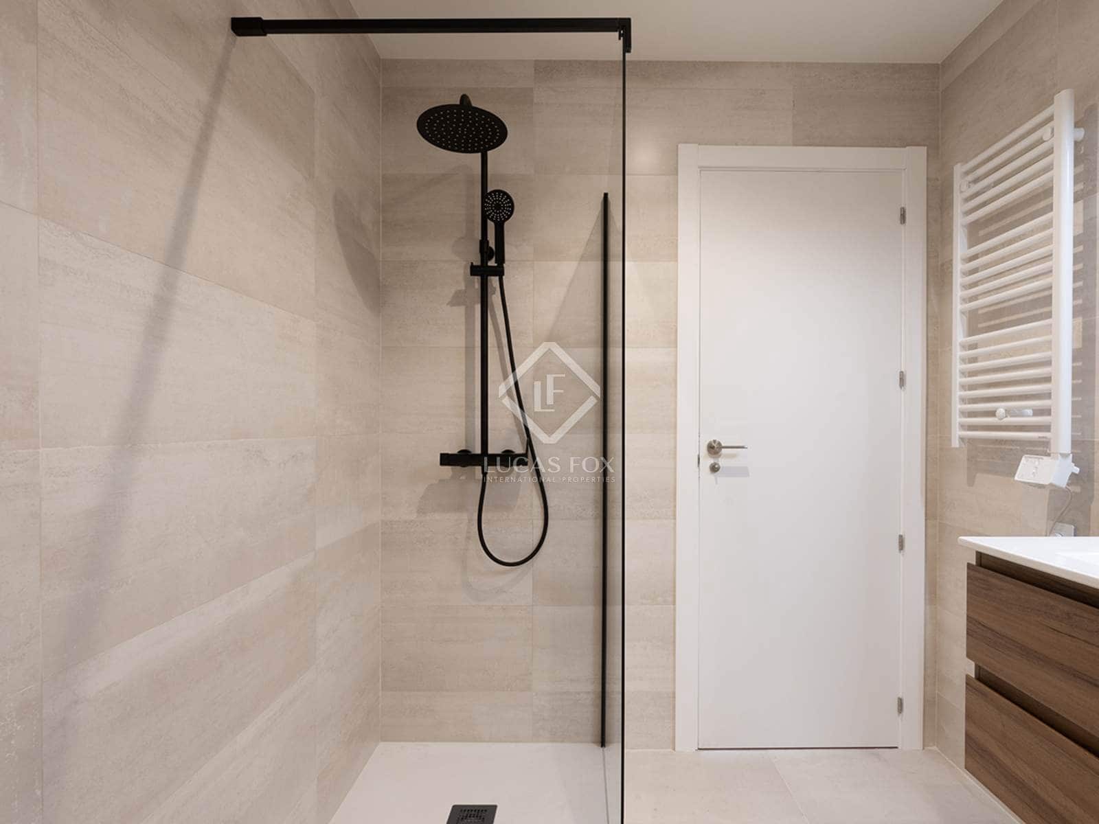 4 soveværelse Villa til salg i Sanxenxo med garage - € 340.000 (Ref: 8810413)