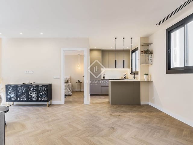 2 slaapkamer Appartement te koop in Barcelona stad met zwembad - € 635.000 (Ref: 8810624)