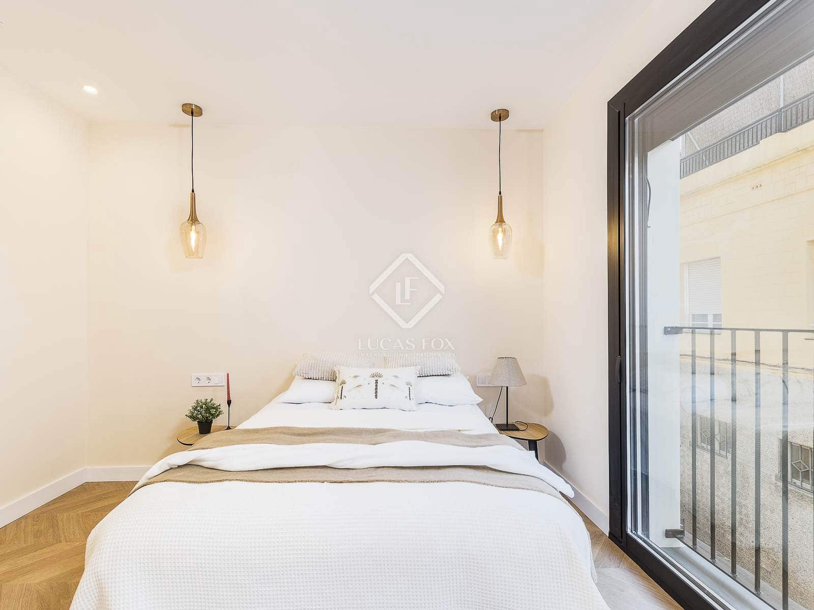 2 slaapkamer Appartement te koop in Barcelona stad met zwembad - € 635.000 (Ref: 8810624)