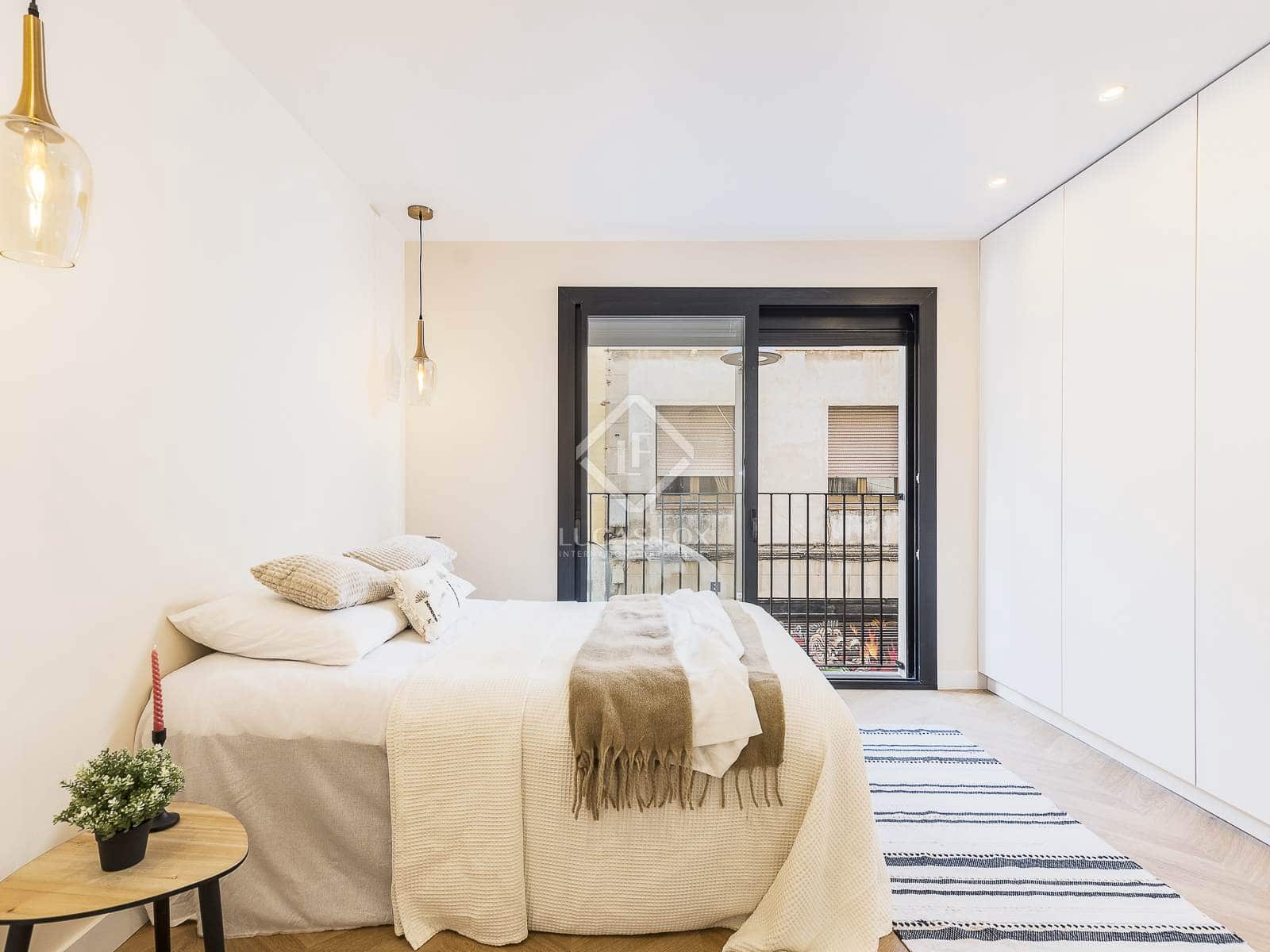 2 slaapkamer Appartement te koop in Barcelona stad met zwembad - € 635.000 (Ref: 8810624)