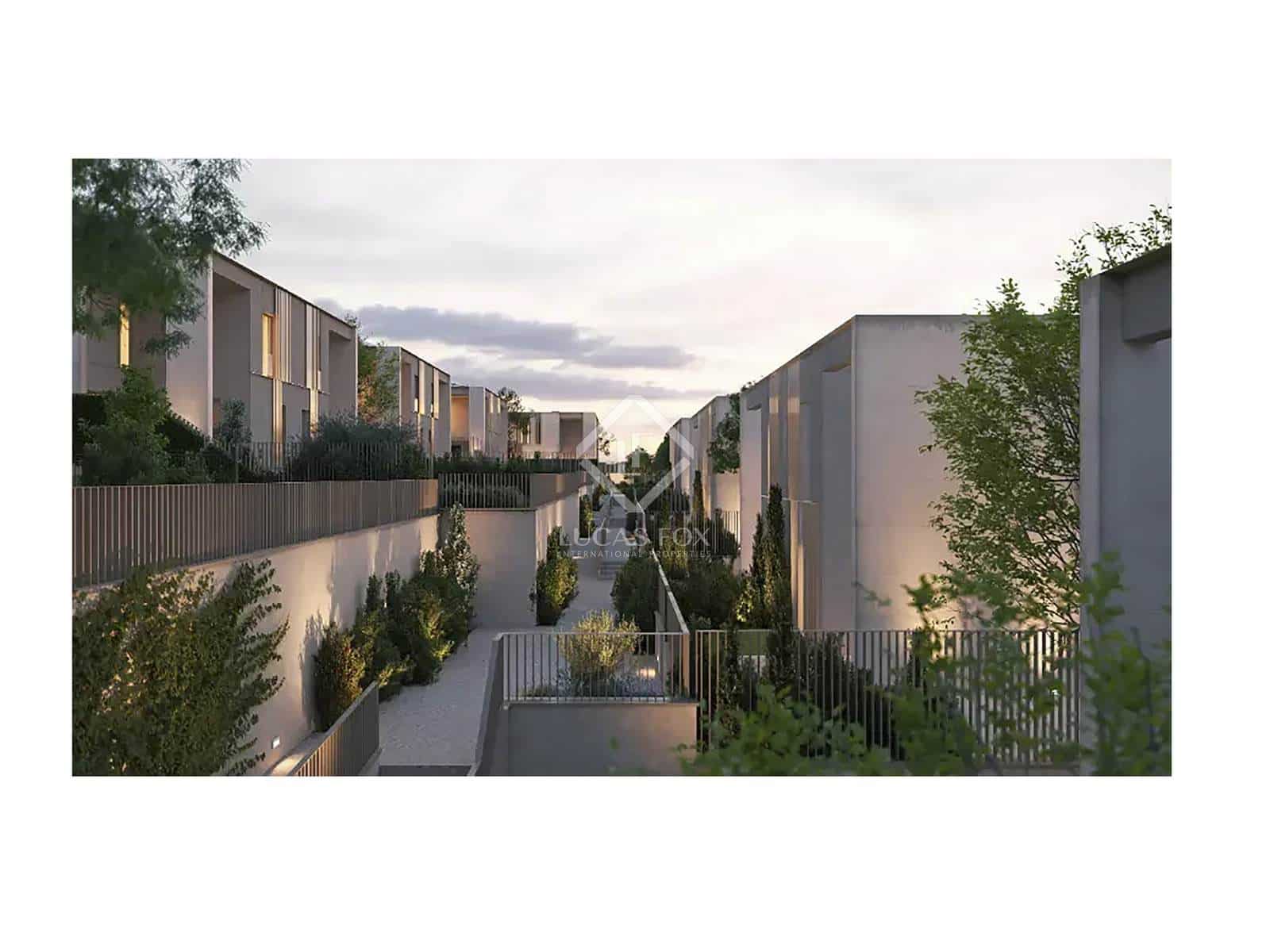 4 sypialnia Willa na sprzedaż w Godella z basenem garażem - 825 000 € (Ref: 8810930)