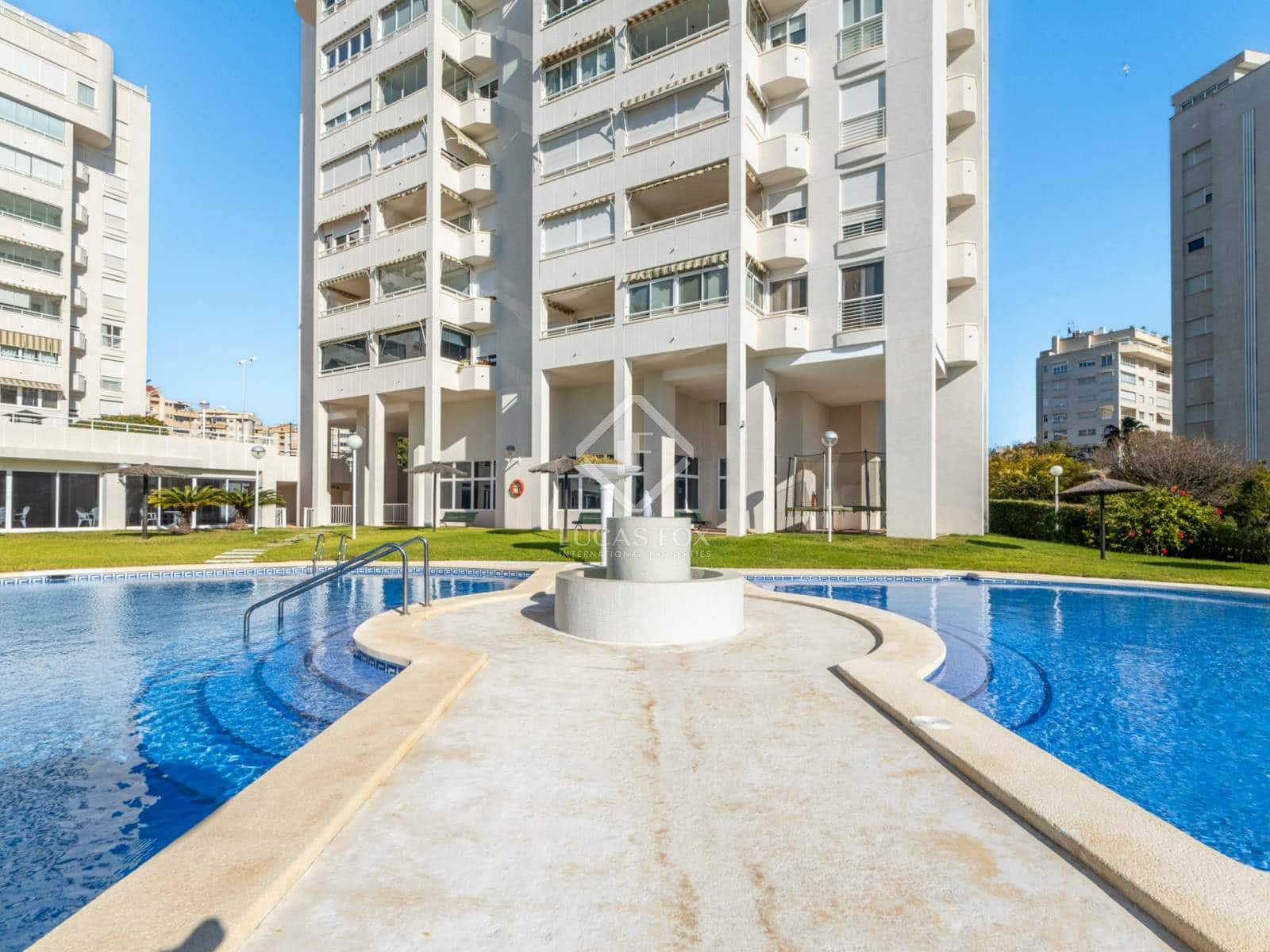 6 sypialnia Penthouse na sprzedaż w Miasto Alicante / Alacant z basenem garażem - 2 900 000 € (Ref: 8811934)