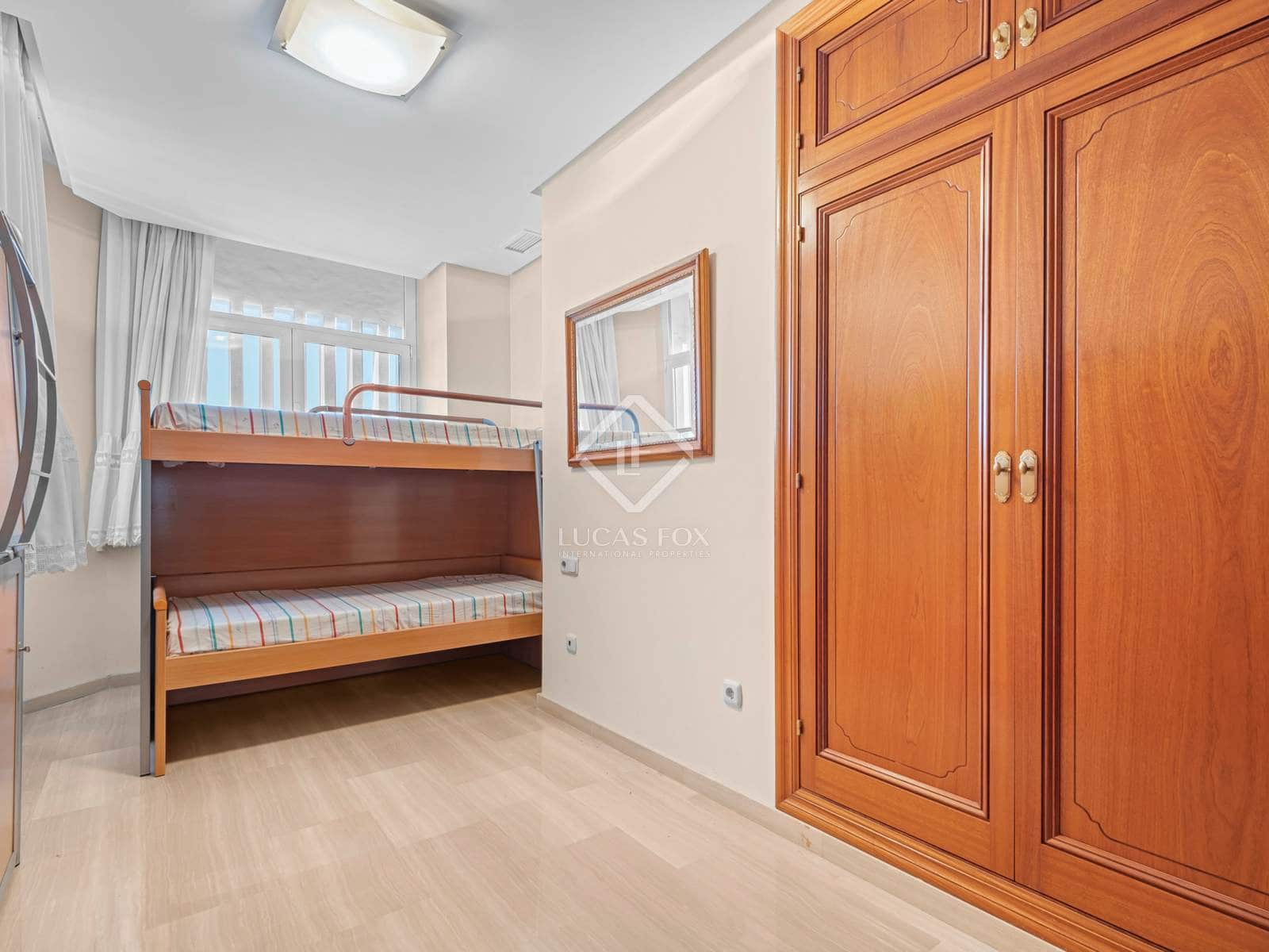 6 sypialnia Penthouse na sprzedaż w Miasto Alicante / Alacant z basenem garażem - 2 900 000 € (Ref: 8811934)