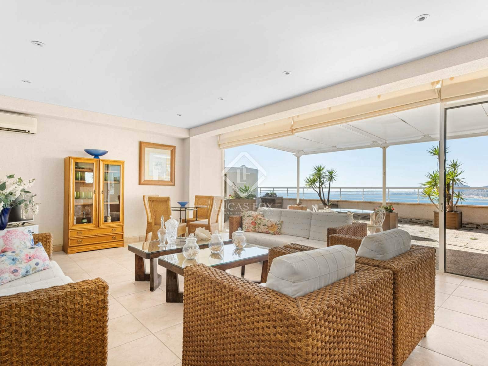 6 sypialnia Penthouse na sprzedaż w Miasto Alicante / Alacant z basenem garażem - 2 900 000 € (Ref: 8811934)