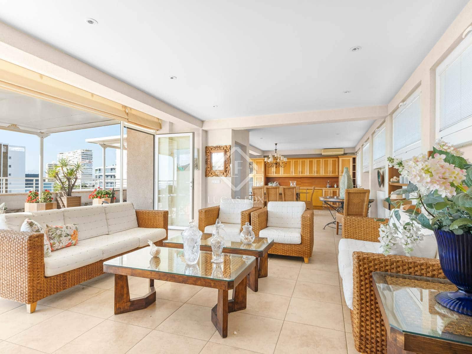 6 sypialnia Penthouse na sprzedaż w Miasto Alicante / Alacant z basenem garażem - 2 900 000 € (Ref: 8811934)