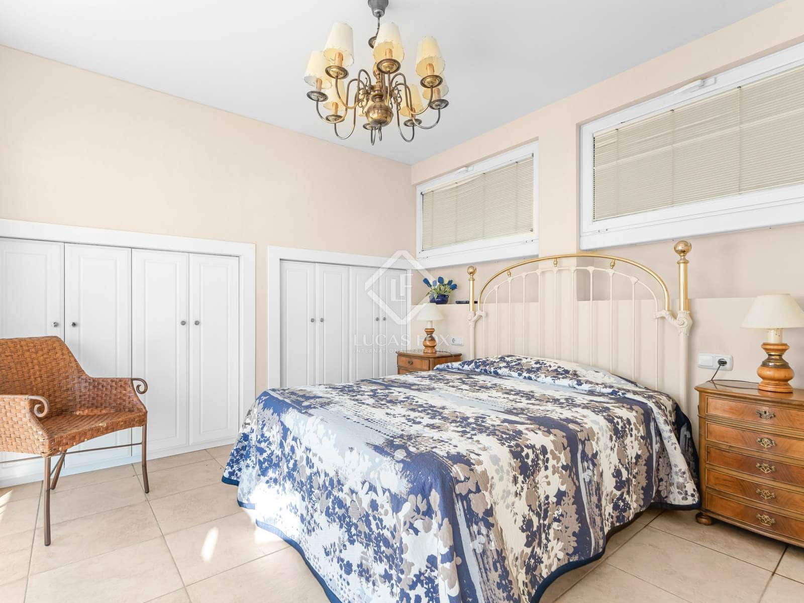 6 sypialnia Penthouse na sprzedaż w Miasto Alicante / Alacant z basenem garażem - 2 900 000 € (Ref: 8811934)