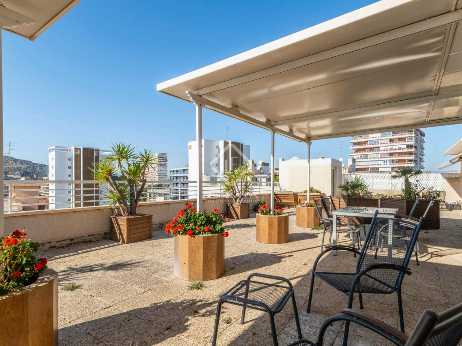 6 sypialnia Penthouse na sprzedaż w Miasto Alicante / Alacant z basenem garażem - 2 900 000 € (Ref: 8811934)