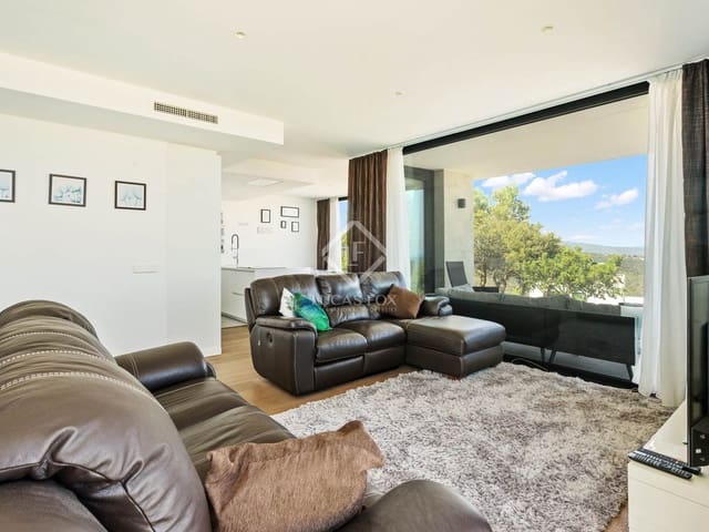 4 slaapkamer Villa te koop in Castell-Platja d'Aro met zwembad garage - € 1.450.000 (Ref: 8814607)