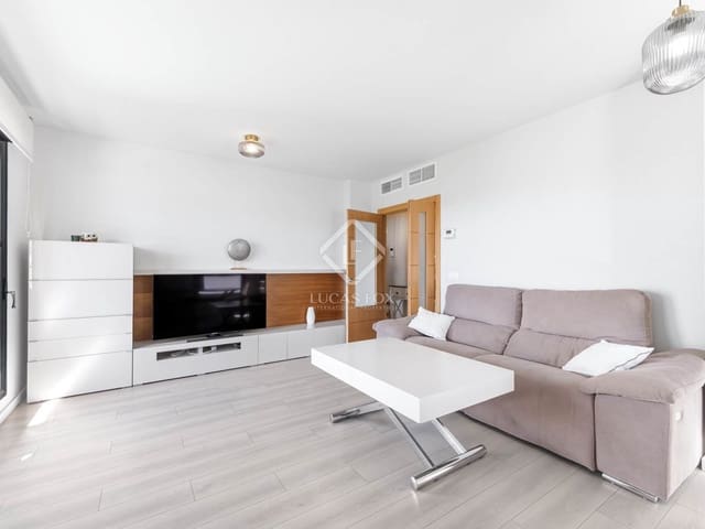 4 soverom Penthouse til salgs i Alicante by med svømmebasseng garasje - € 890 000 (Ref: 8814887)