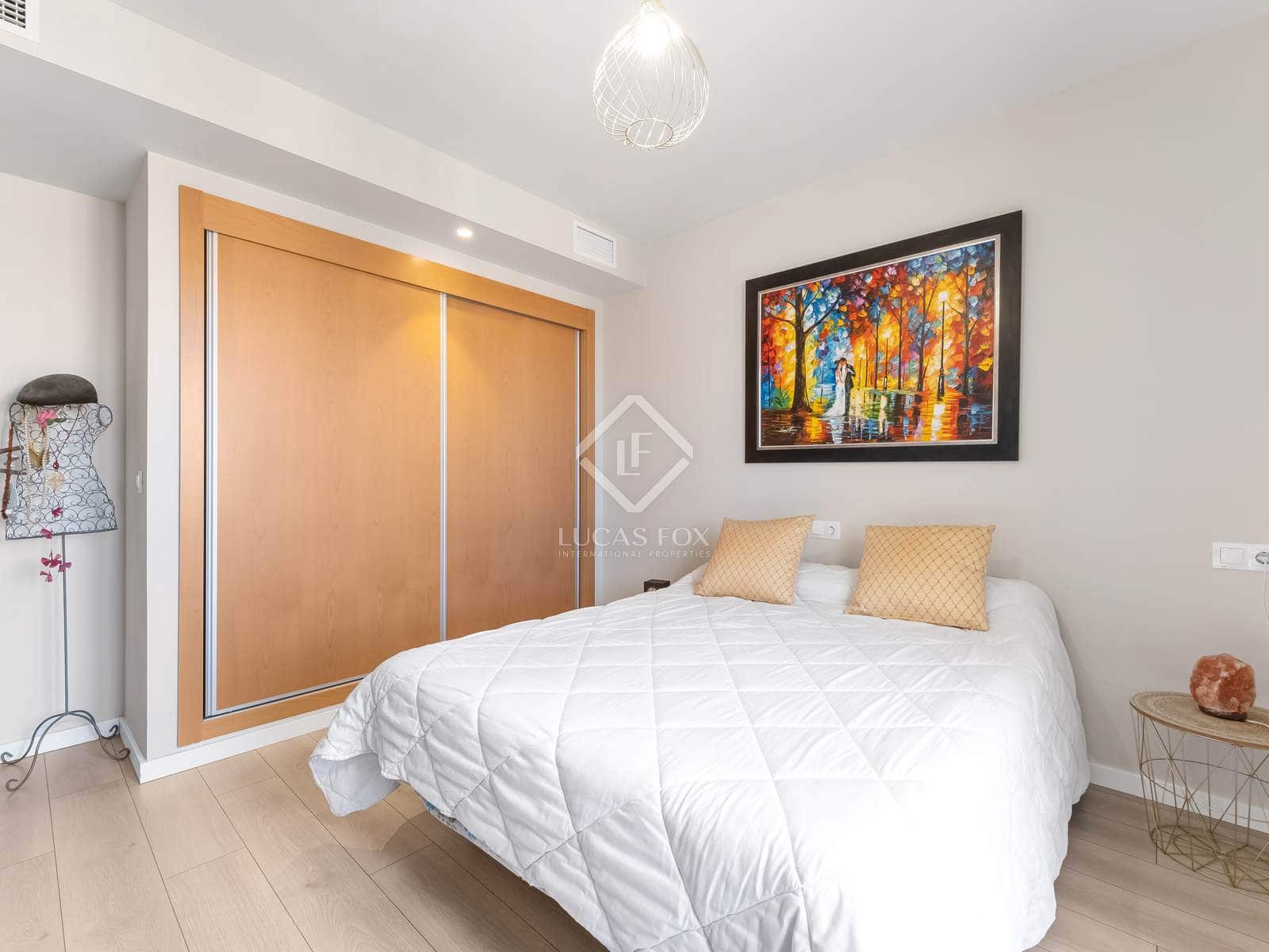 4 soverom Penthouse til salgs i Alicante by med svømmebasseng garasje - € 890 000 (Ref: 8814887)