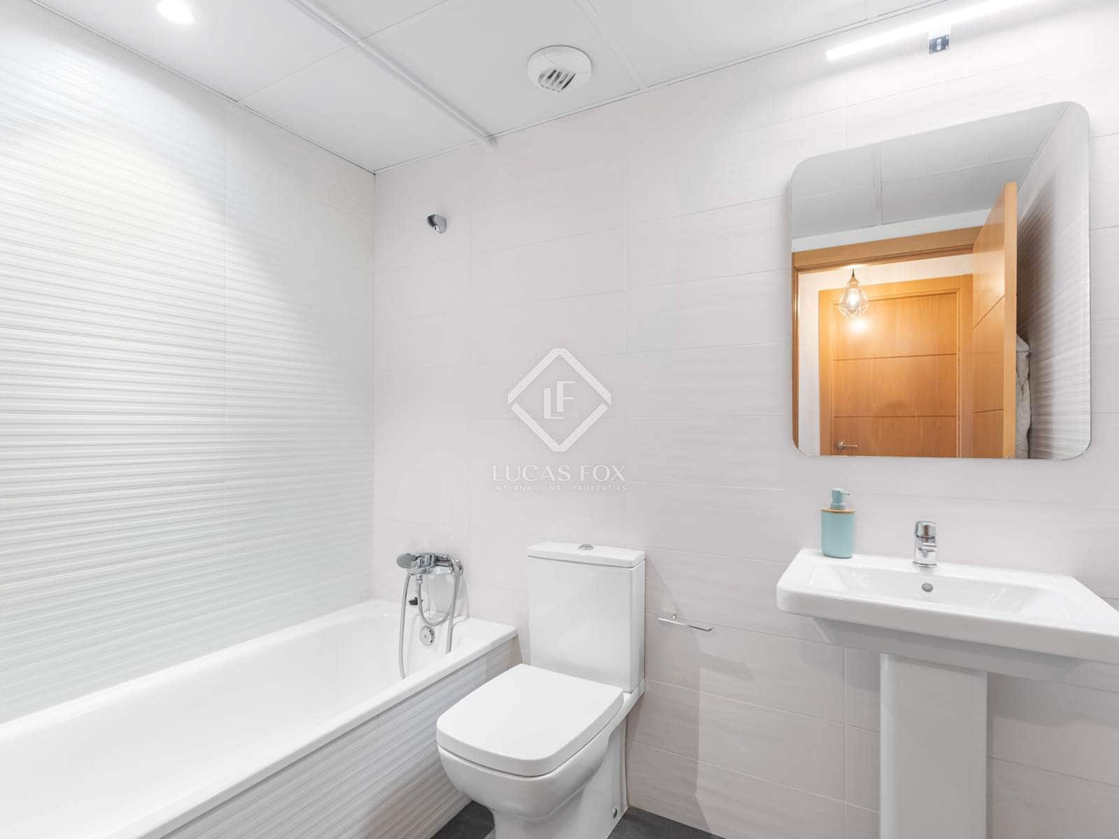 4 soverom Penthouse til salgs i Alicante by med svømmebasseng garasje - € 890 000 (Ref: 8814887)