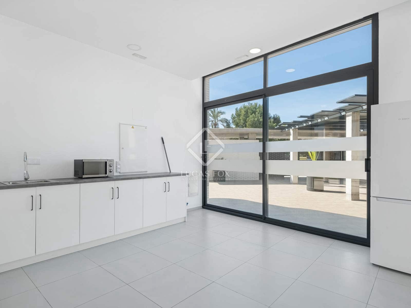 4 soverom Penthouse til salgs i Alicante by med svømmebasseng garasje - € 890 000 (Ref: 8814887)