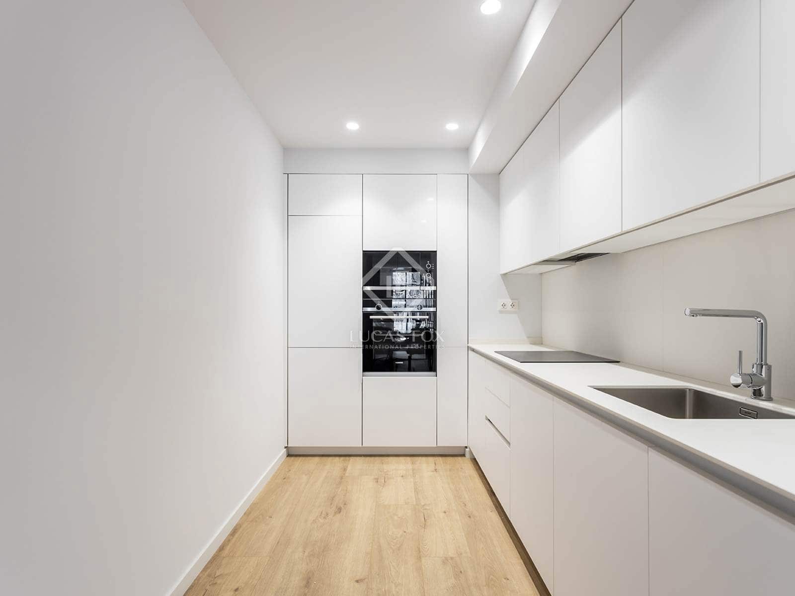 3 bedroom Apartment for rent in Barcelona city with garage - € 3,300 (Ref: 8814888)