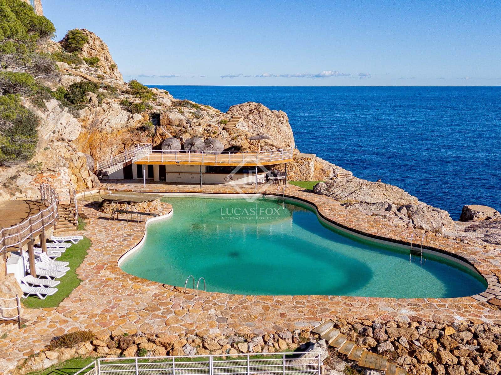 2 slaapkamer Appartement te koop in Begur met zwembad garage - € 890.000 (Ref: 8815091)