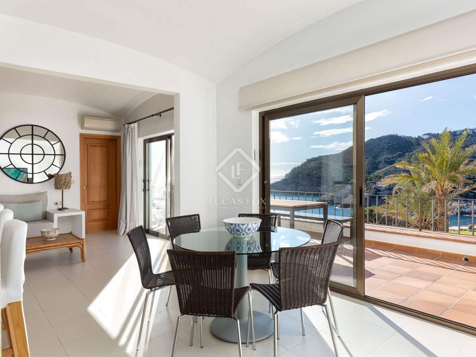 2 slaapkamer Appartement te koop in Begur met zwembad garage - € 890.000 (Ref: 8815091)